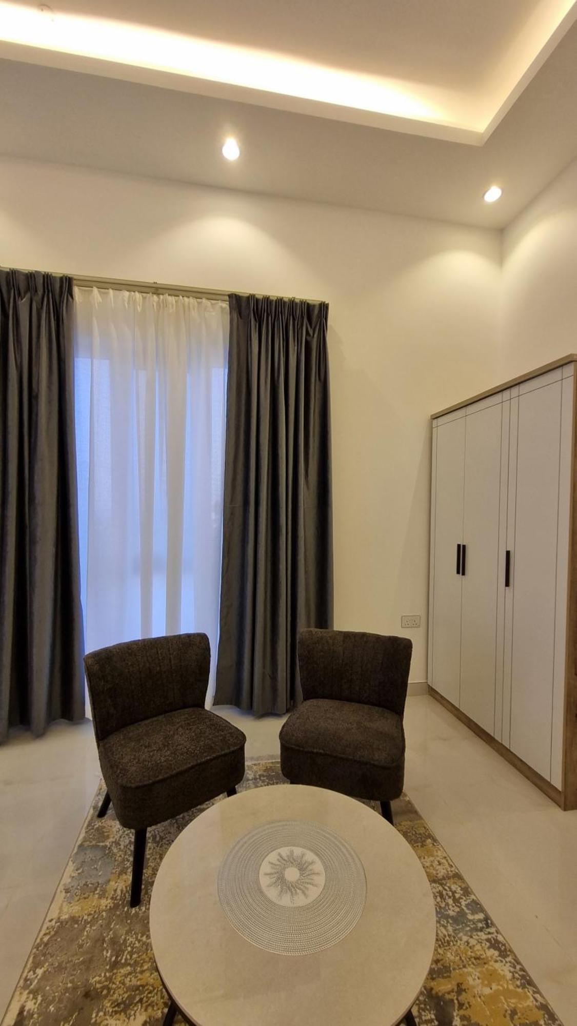 Elizabeth Hostel Masqat Buitenkant foto