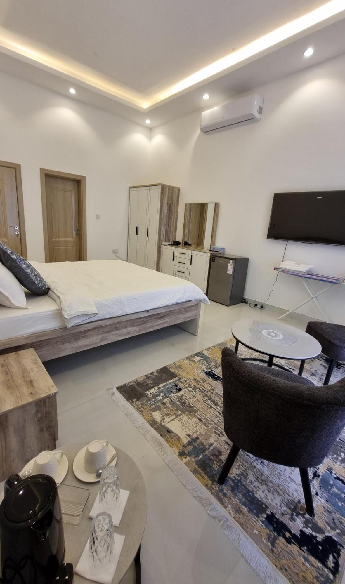 Elizabeth Hostel Masqat Buitenkant foto